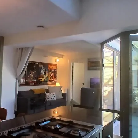 Holiday home Stylish With Loft Sleeps 4 *