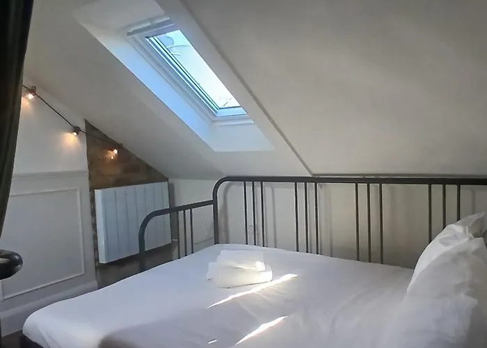 Stylish With Loft Sleeps 4 * דבלין